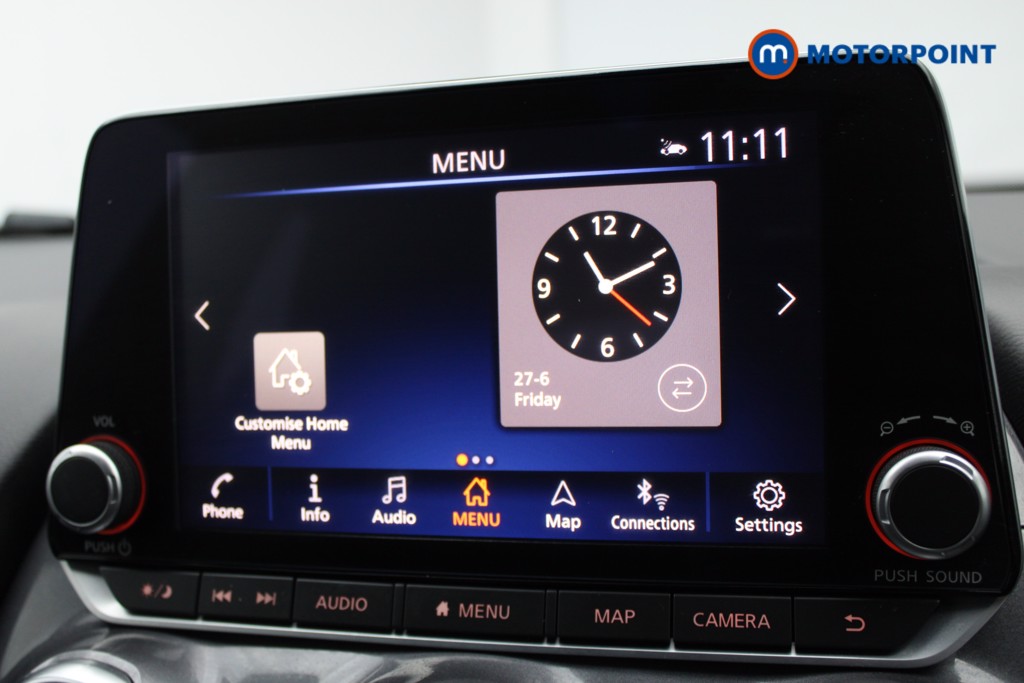 Nissan Juke N-Connecta Automatic Petrol SUV - Stock Number (1551374) - 5th supplementary image