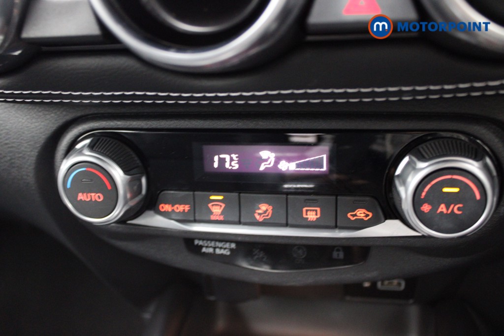 Nissan Juke N-Connecta Automatic Petrol SUV - Stock Number (1551374) - 10th supplementary image