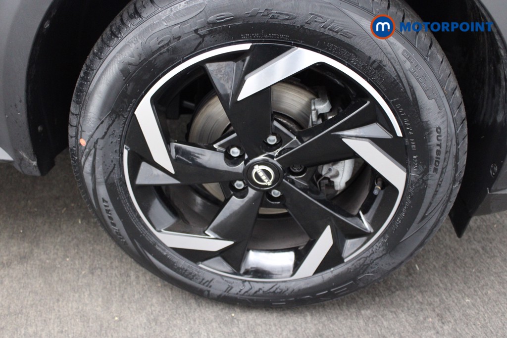 Nissan Juke N-Connecta Automatic Petrol SUV - Stock Number (1551374) - 18th supplementary image