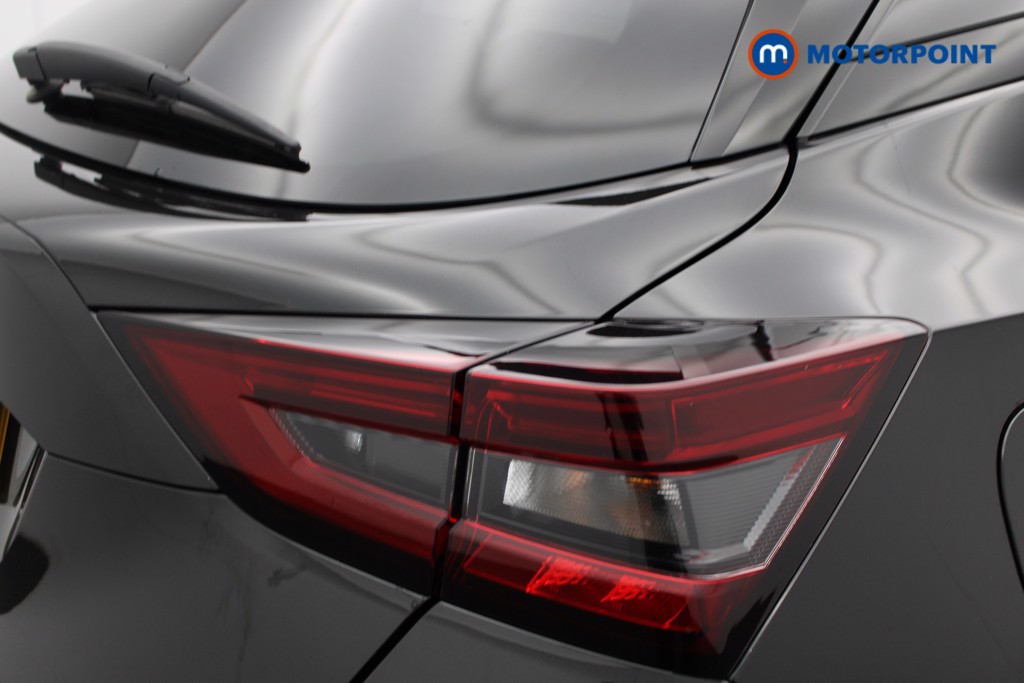 Nissan Juke N-Connecta Automatic Petrol SUV - Stock Number (1551374) - 24th supplementary image