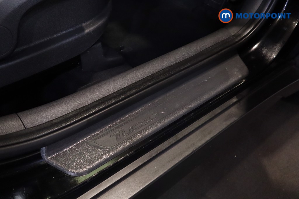 Hyundai Tucson Se Nav Manual Petrol SUV - Stock Number (1551435) - 5th supplementary image