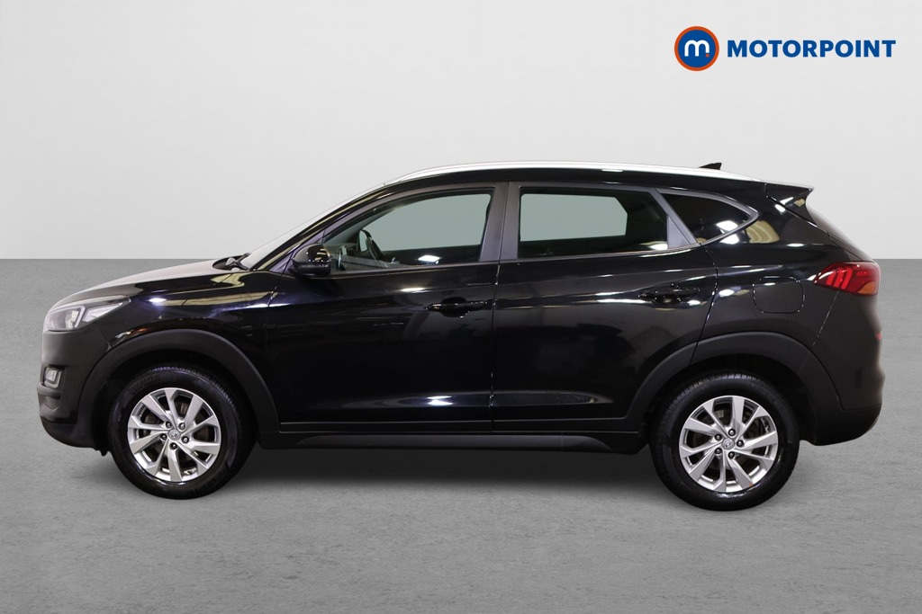 Hyundai Tucson Se Nav Manual Petrol SUV - Stock Number (1551435) - Passenger side