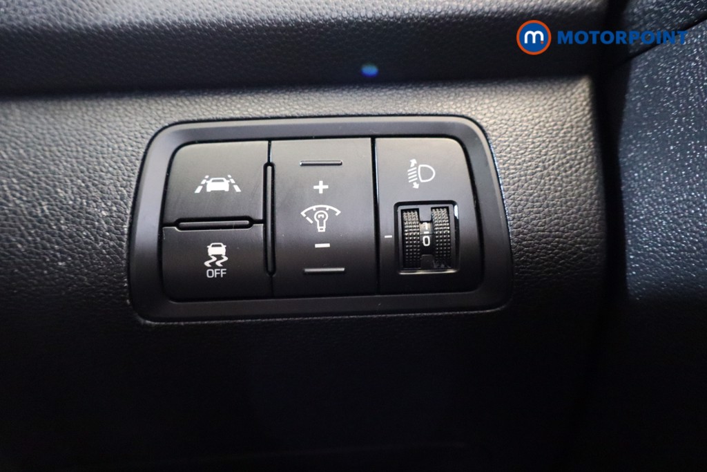 Hyundai I20 Play Manual Petrol Hatchback - Stock Number (1551727) - 7th supplementary image