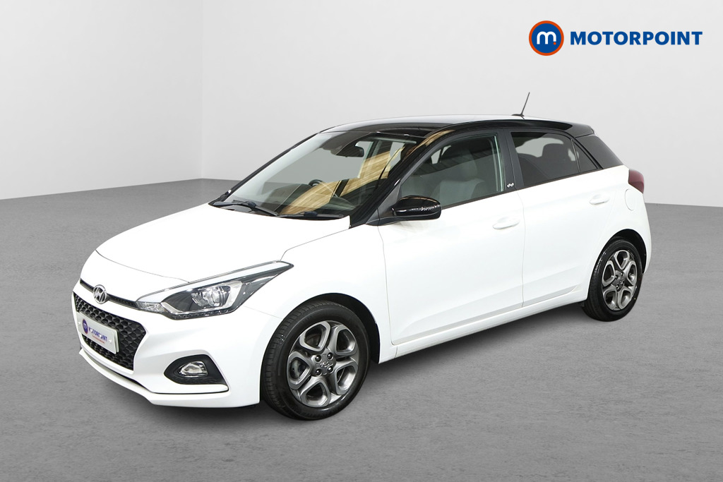 Hyundai I20 Play Manual Petrol Hatchback - Stock Number (1551727) - Passenger side front corner