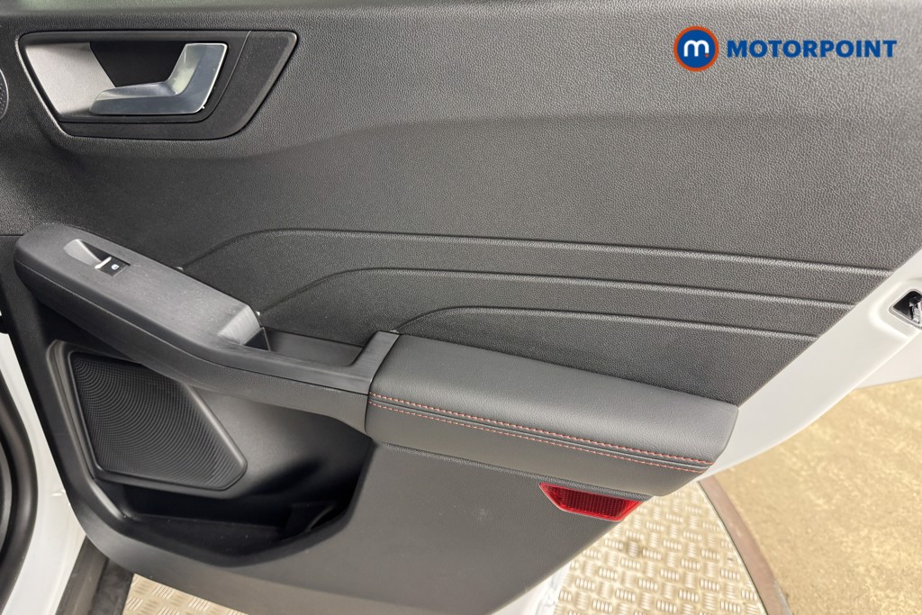 Ford Kuga St-Line Automatic Petrol Plug-In Hybrid SUV - Stock Number (1552084) - 16th supplementary image
