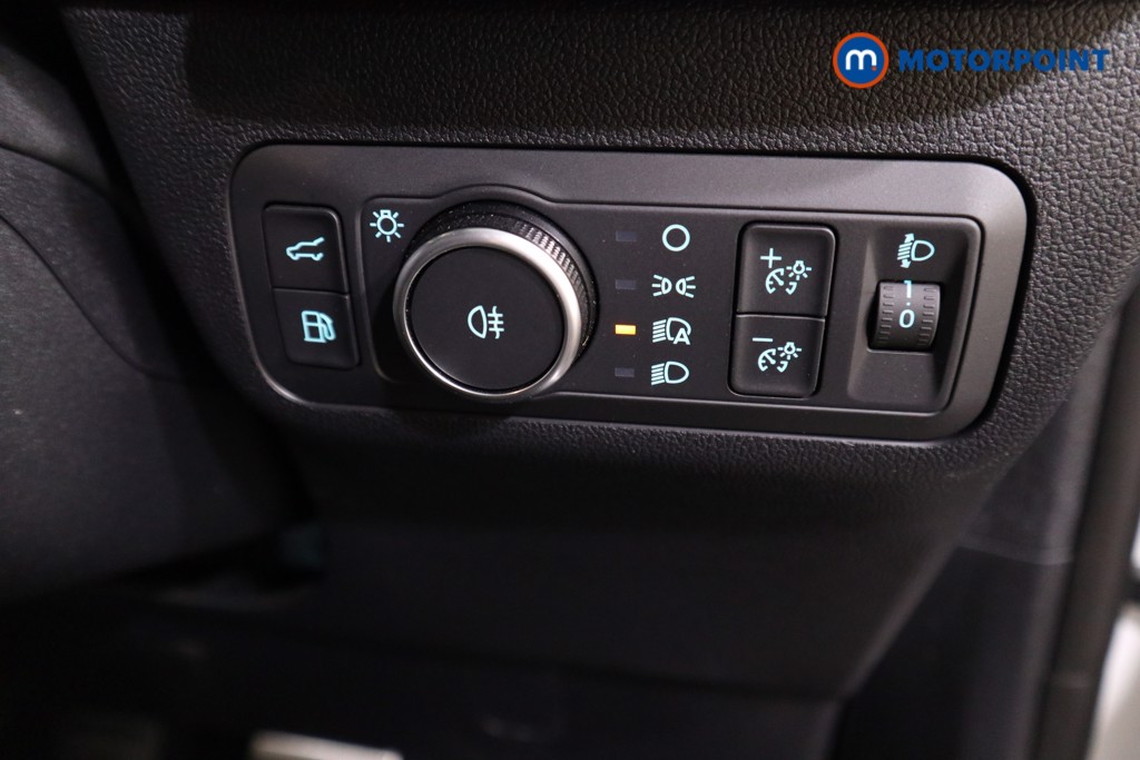 Ford Kuga St-Line Automatic Petrol Plug-In Hybrid SUV - Stock Number (1552127) - 9th supplementary image