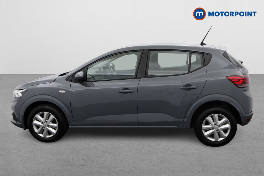 Dacia Sandero Expression Manual Petrol Hatchback - Stock Number (1552329) - Passenger side