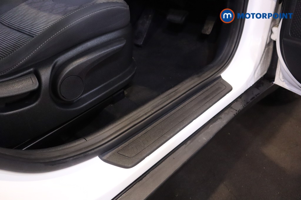 KIA Niro 2 Automatic Petrol-Electric Hybrid SUV - Stock Number (1552559) - 5th supplementary image