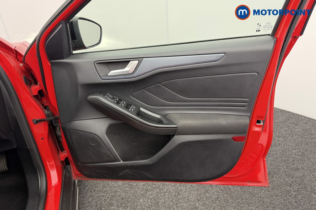 Ford Focus Active Edition Manual Petrol-Electric Hybrid Hatchback - Stock Number (1552596) - 17th supplementary image