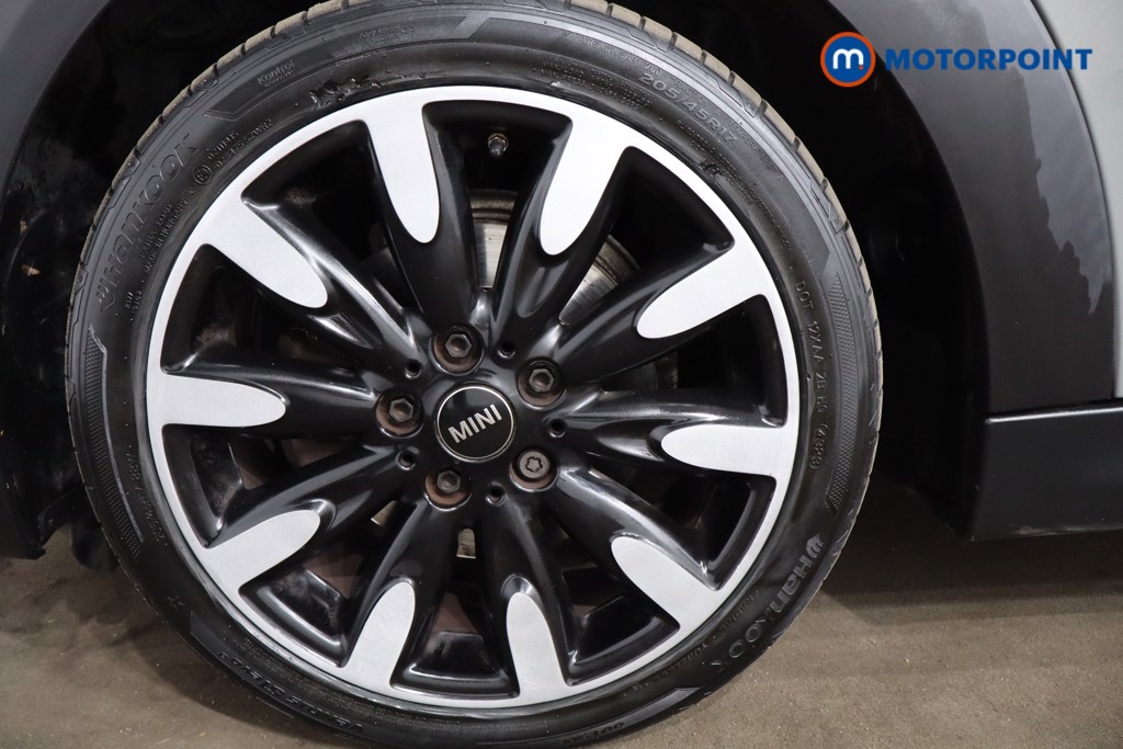 Mini Hatchback Cooper Exclusive Manual Petrol Hatchback - Stock Number (1552628) - 11th supplementary image