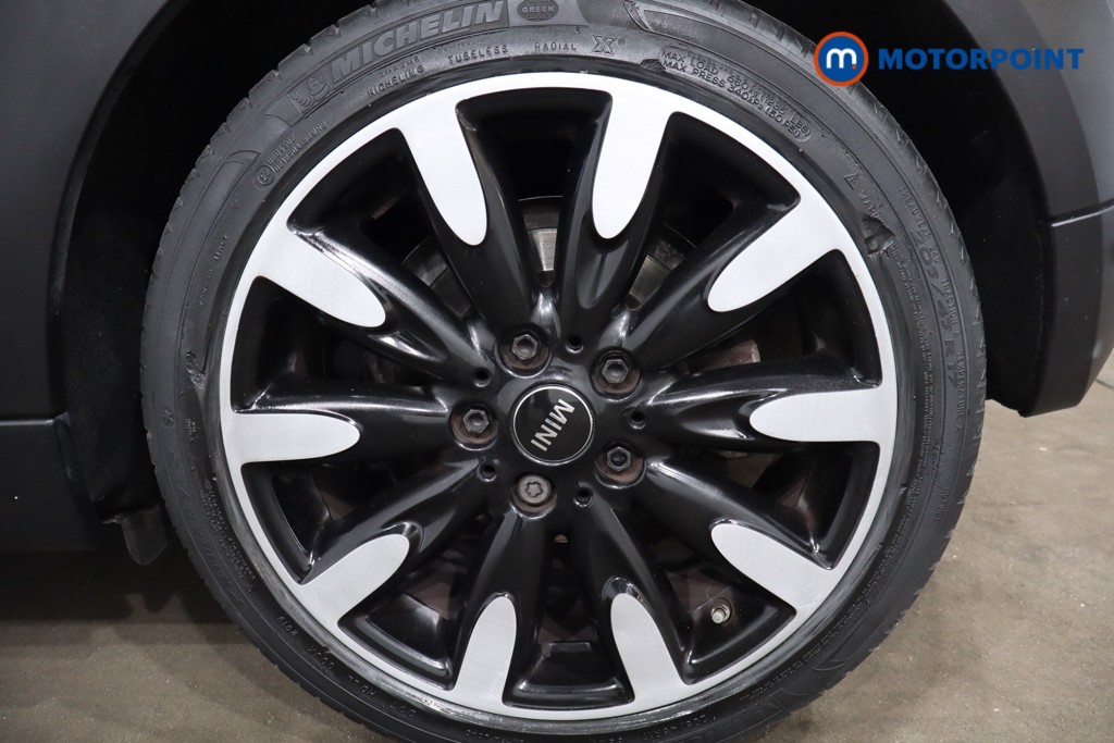 Mini Hatchback Cooper Exclusive Manual Petrol Hatchback - Stock Number (1552628) - 12th supplementary image