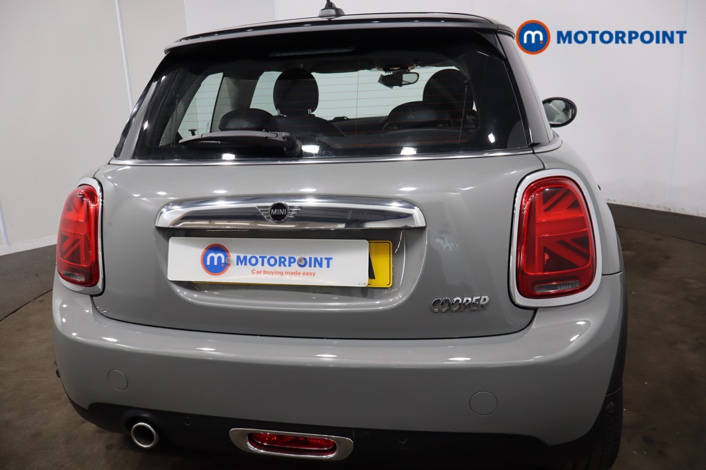 Mini Hatchback Cooper Exclusive Manual Petrol Hatchback - Stock Number (1552628) - 27th supplementary image