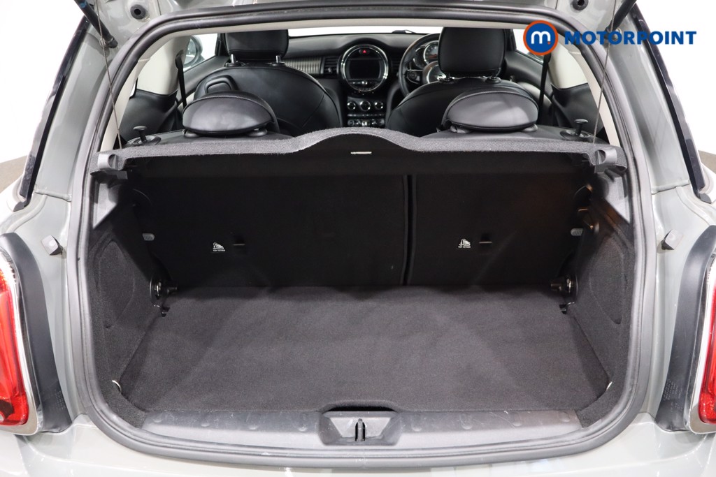 Mini Hatchback Cooper Exclusive Manual Petrol Hatchback - Stock Number (1552628) - 28th supplementary image