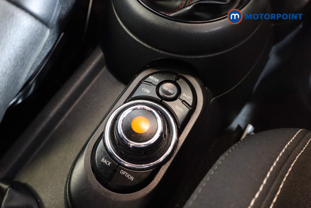 Mini Hatchback Cooper Sport Manual Petrol Hatchback - Stock Number (1552938) - 12th supplementary image