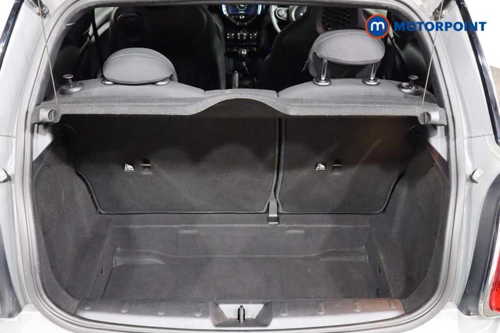 Mini Hatchback Cooper Sport Manual Petrol Hatchback - Stock Number (1552938) - 17th supplementary image