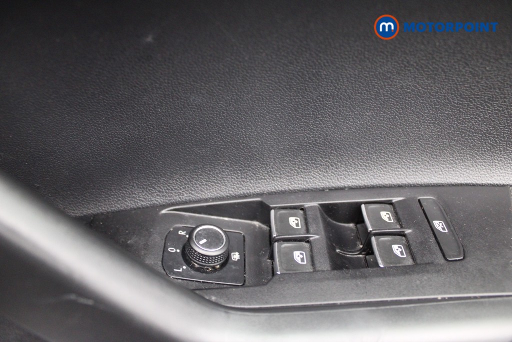 Volkswagen Polo United Manual Petrol Hatchback - Stock Number (1553060) - 17th supplementary image