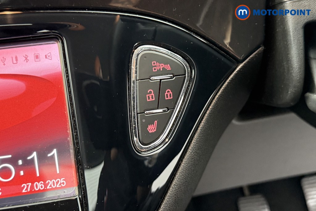 Vauxhall Corsa SE Manual Petrol Hatchback - Stock Number (1553250) - 8th supplementary image