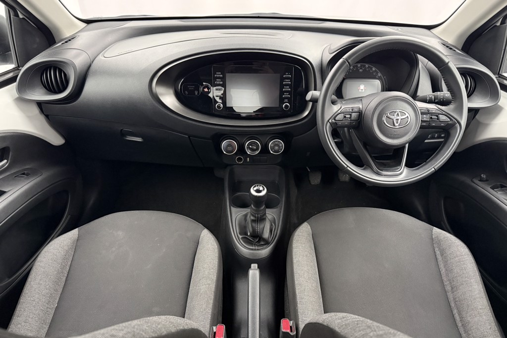 Toyota Aygo X Pure Manual Petrol Hatchback - Stock Number (1553352) - 2nd supplementary image