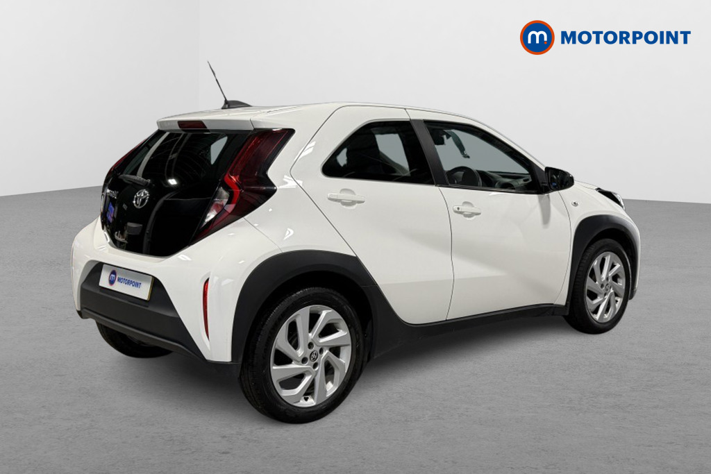 Toyota Aygo X Pure Manual Petrol Hatchback - Stock Number (1553352) - Drivers side rear corner