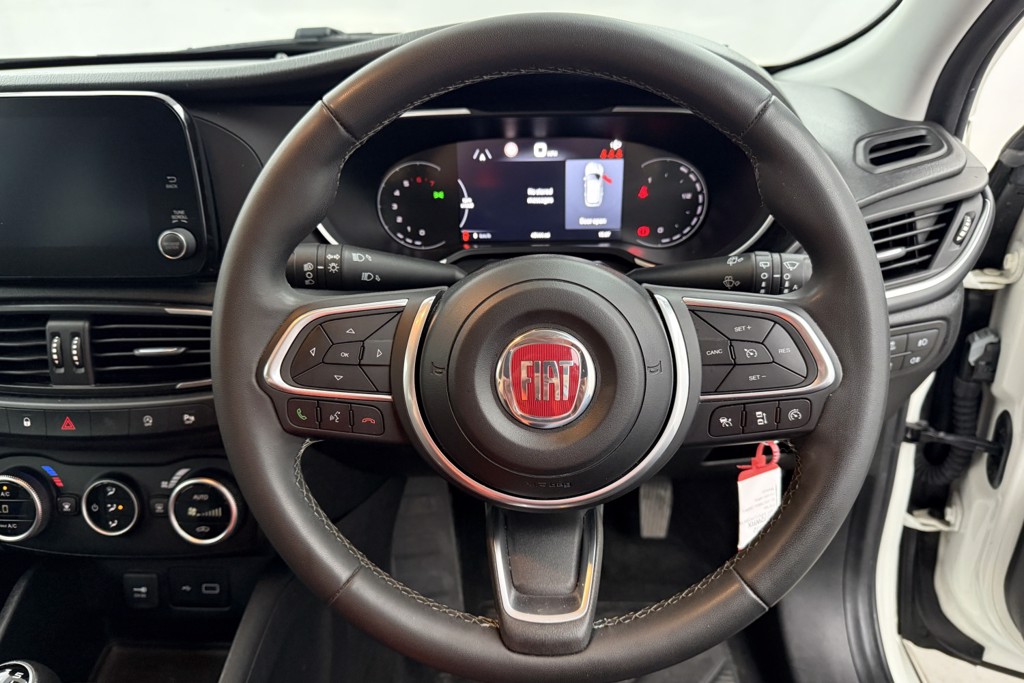 Fiat Tipo Cross 1.0 5Dr Manual Petrol Hatchback - Stock Number (1553372) - 3rd supplementary image