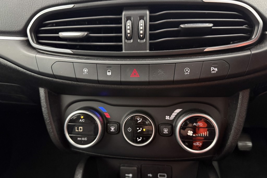 Fiat Tipo Cross 1.0 5Dr Manual Petrol Hatchback - Stock Number (1553372) - 12th supplementary image