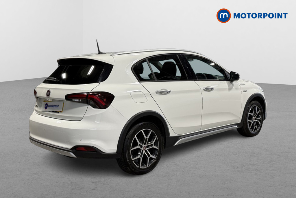 Fiat Tipo Cross 1.0 5Dr Manual Petrol Hatchback - Stock Number (1553372) - Drivers side rear corner