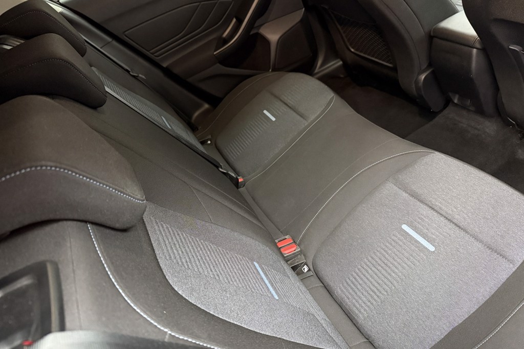 Ford Focus Active Style Manual Petrol Hatchback - Stock Number (1553391) - 23rd supplementary image