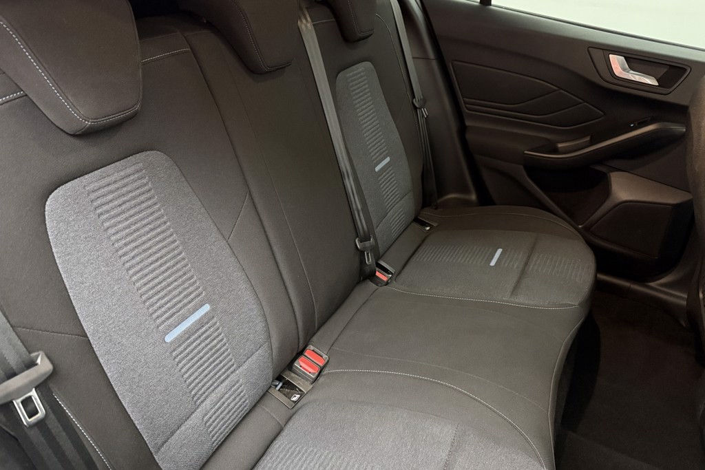 Ford Focus Active Style Manual Petrol Hatchback - Stock Number (1553391) - 25th supplementary image