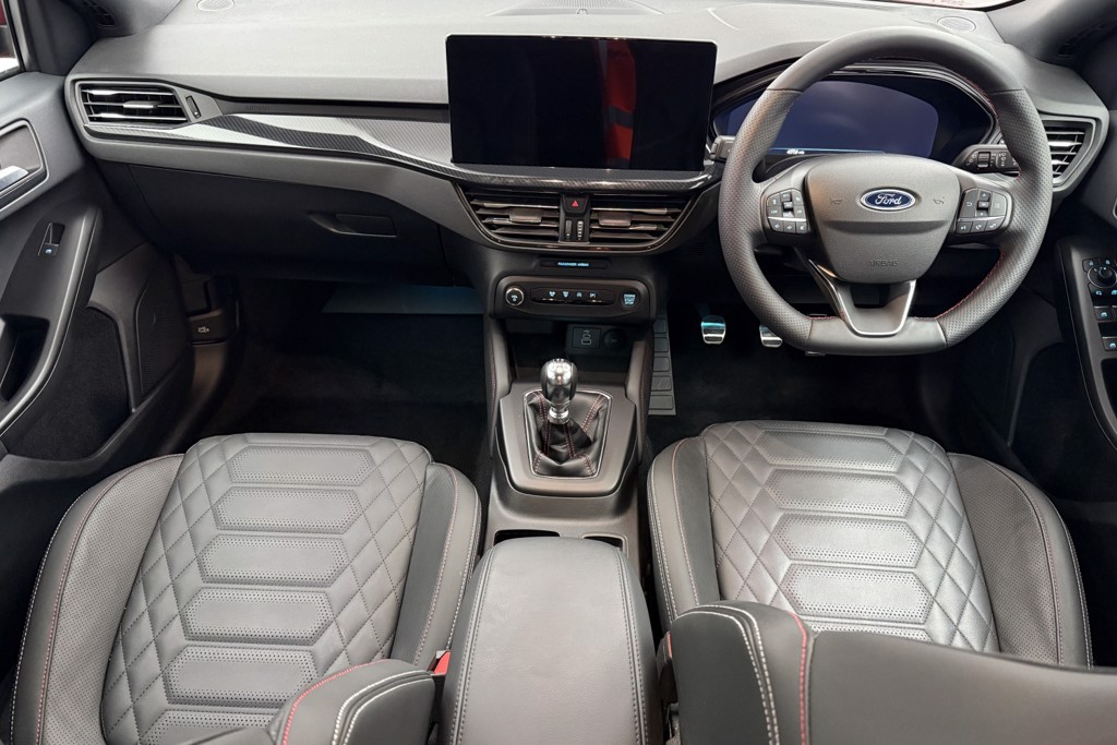 Ford Focus St-Line X Manual Petrol-Electric Hybrid Hatchback - Stock Number (1553637) - 2nd supplementary image