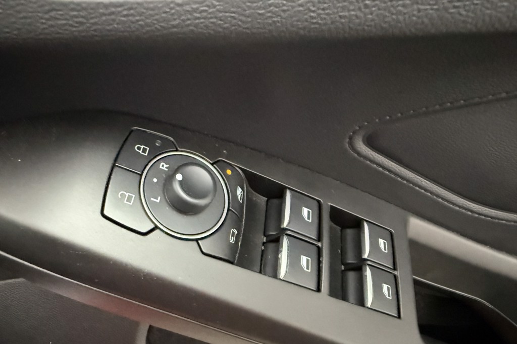Ford Focus St-Line X Manual Petrol-Electric Hybrid Hatchback - Stock Number (1553637) - 18th supplementary image
