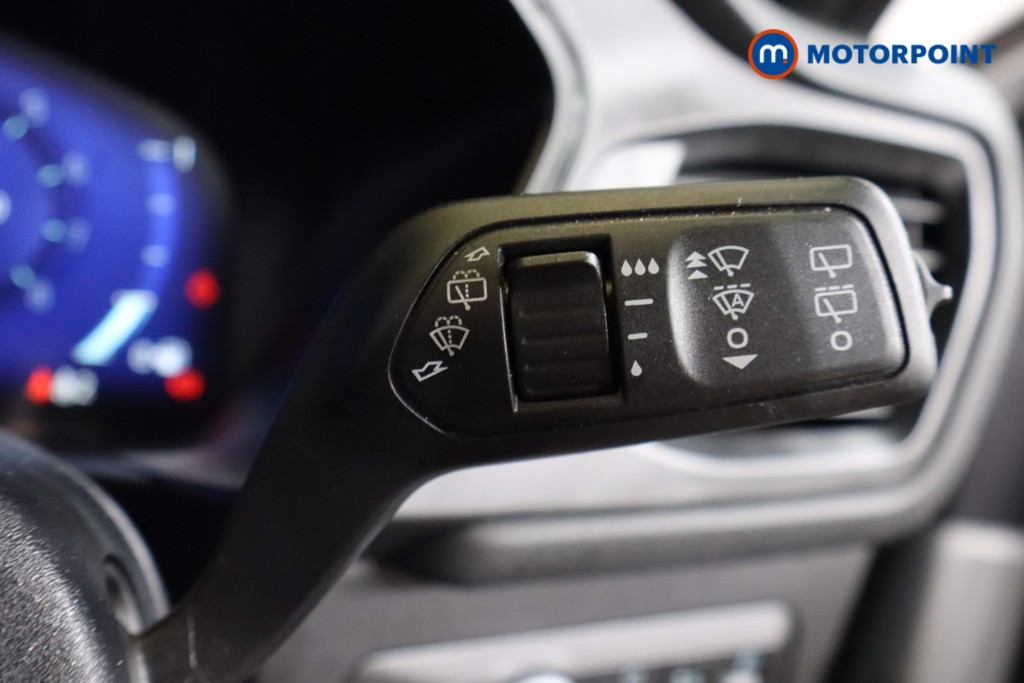 Ford Kuga St-Line Edition Manual Petrol SUV - Stock Number (1553849) - 6th supplementary image