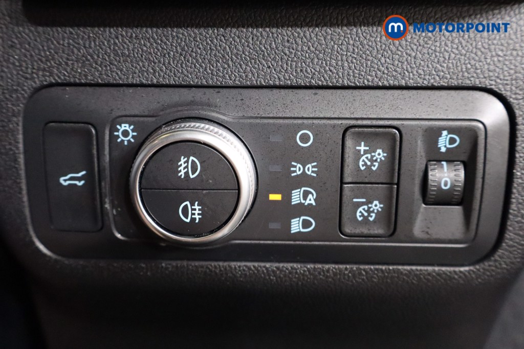 Ford Kuga St-Line Edition Manual Petrol SUV - Stock Number (1553849) - 7th supplementary image