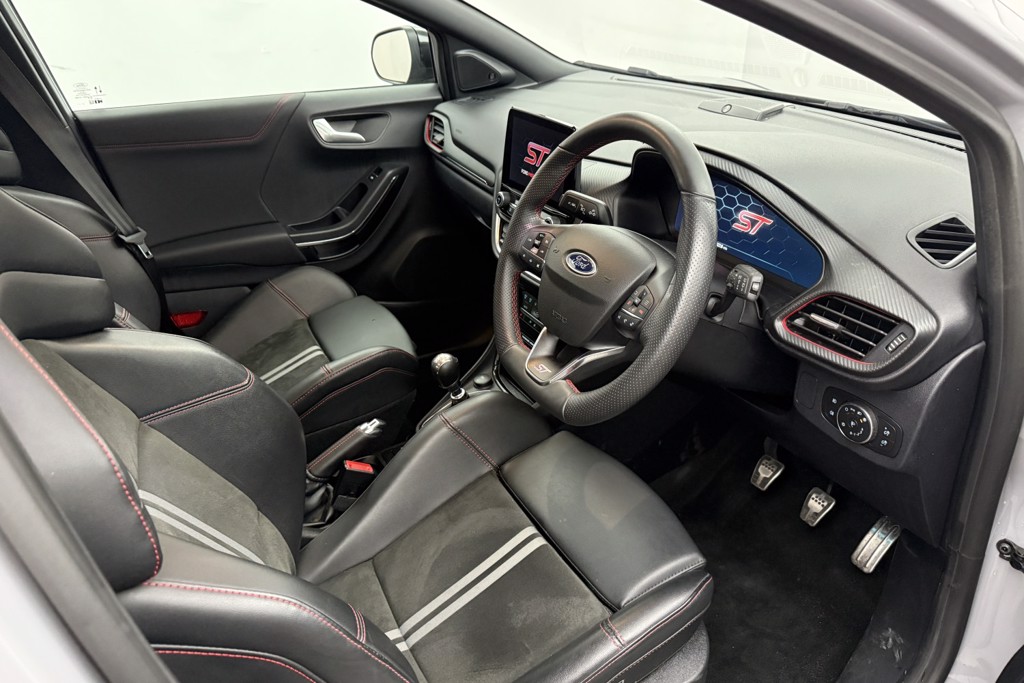 Ford Puma ST Manual Petrol SUV - Stock Number (1554229) - 1st supplementary image