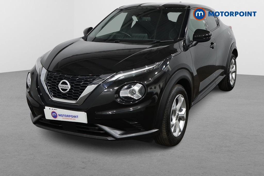 Nissan Juke N-Connecta Automatic Petrol SUV - Stock Number (1554242) - Passenger side front corner