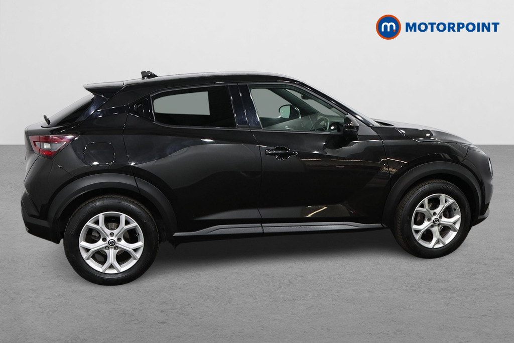 Nissan Juke N-Connecta Automatic Petrol SUV - Stock Number (1554242) - Drivers side