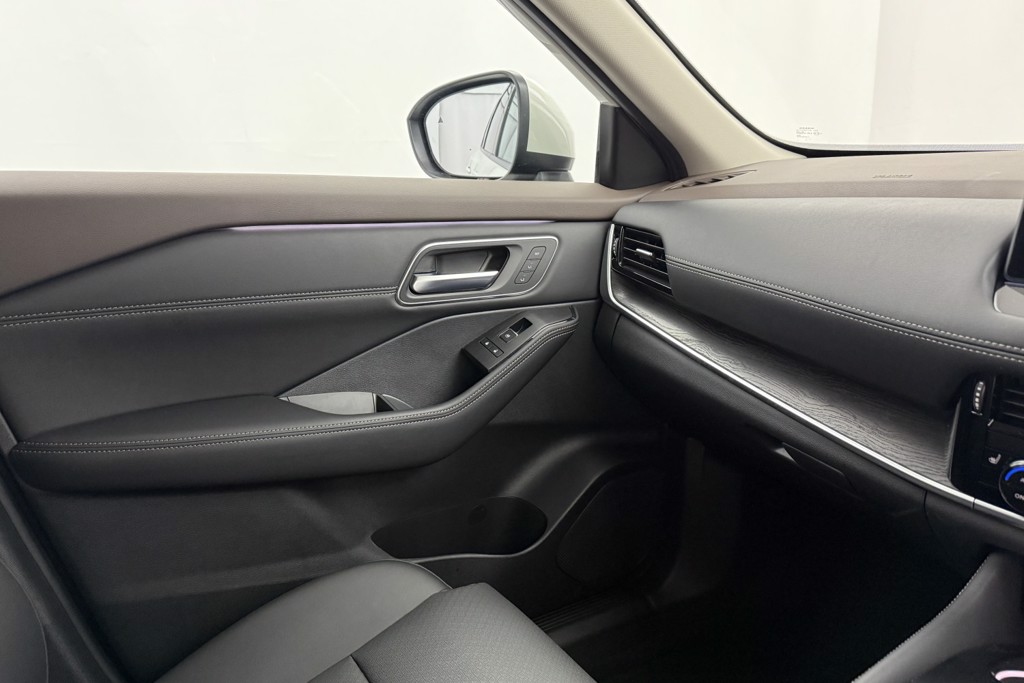 Nissan X-Trail Tekna Automatic Petrol-Electric Hybrid SUV - Stock Number (1554427) - 14th supplementary image