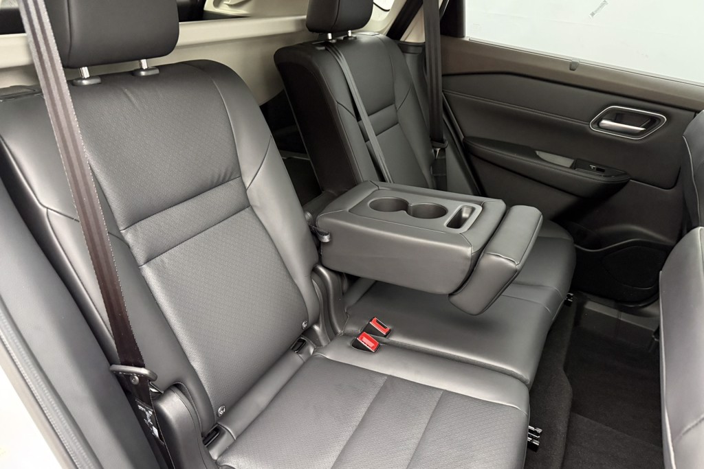 Nissan X-Trail Tekna Automatic Petrol-Electric Hybrid SUV - Stock Number (1554427) - 23rd supplementary image