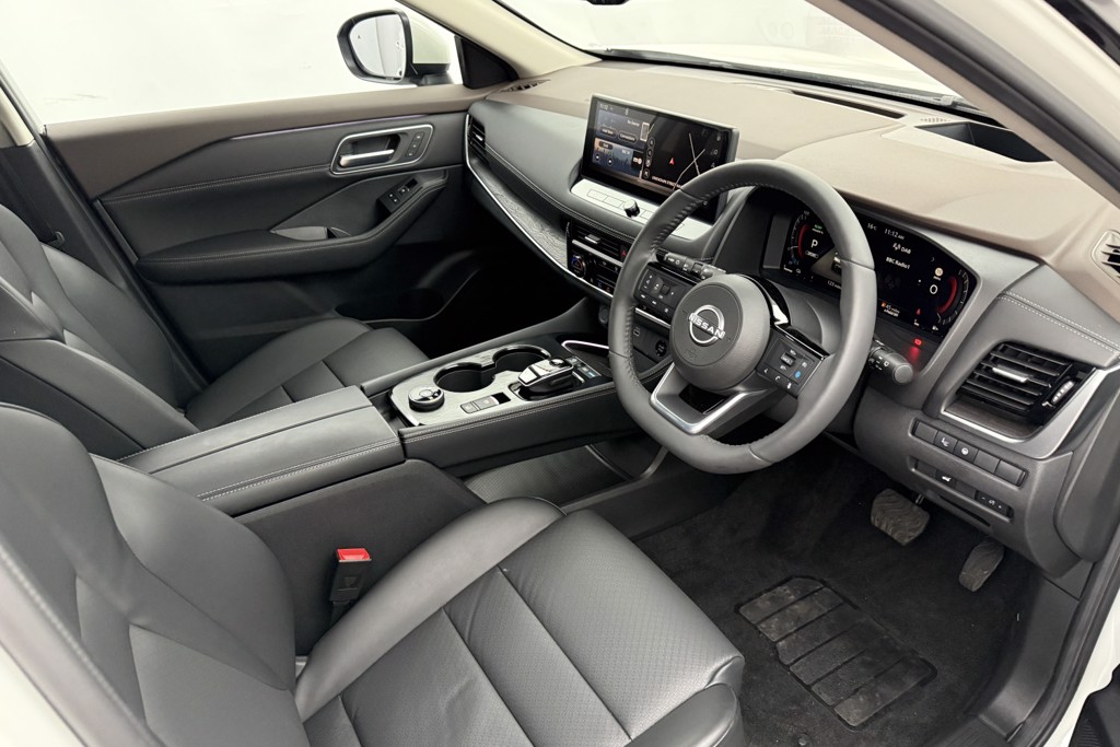 Nissan X-Trail Tekna Automatic Petrol-Electric Hybrid SUV - Stock Number (1554427) - 1st supplementary image