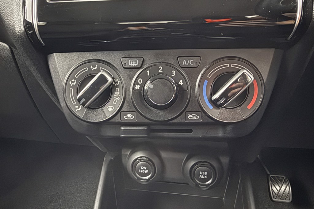 Suzuki Swift Sz-L Manual Petrol-Electric Hybrid Hatchback - Stock Number (1554436) - 10th supplementary image