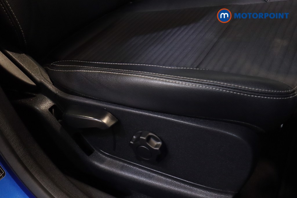 Ford Ecosport Titanium Manual Petrol SUV - Stock Number (1554493) - 6th supplementary image