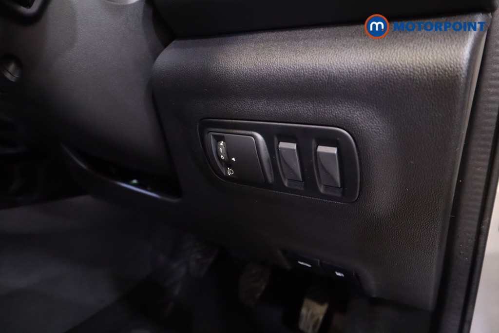Renault Kadjar Dynamique Nav Manual Petrol SUV - Stock Number (1554696) - 6th supplementary image