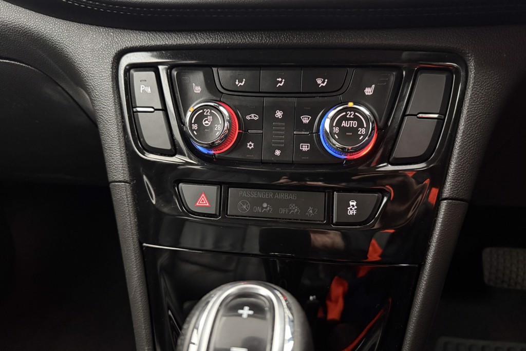 Vauxhall Mokka X Ultimate Automatic Petrol SUV - Stock Number (1554952) - 10th supplementary image
