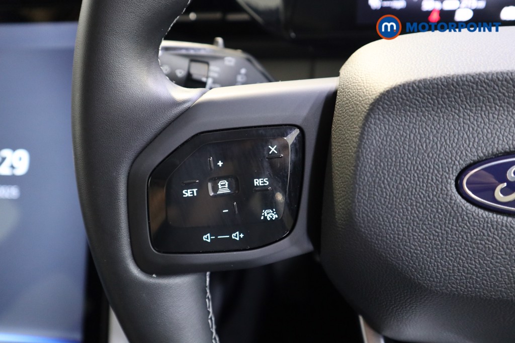 Ford Explorer Select Automatic Electric SUV - Stock Number (1555636) - 3rd supplementary image