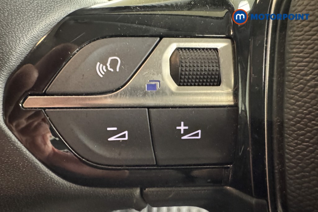Peugeot 208 Active Premium Manual Petrol Hatchback - Stock Number (1555667) - 13th supplementary image
