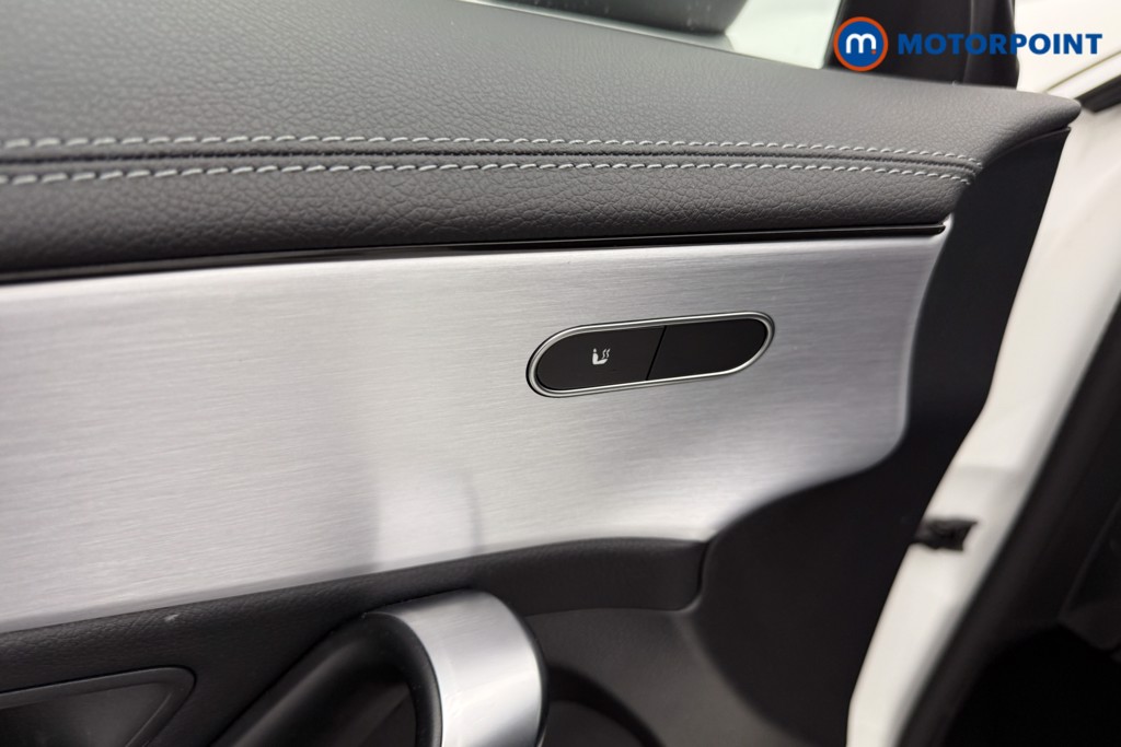 Mercedes-Benz CLA Amg Line Automatic Petrol Coupe - Stock Number (1555839) - 21st supplementary image