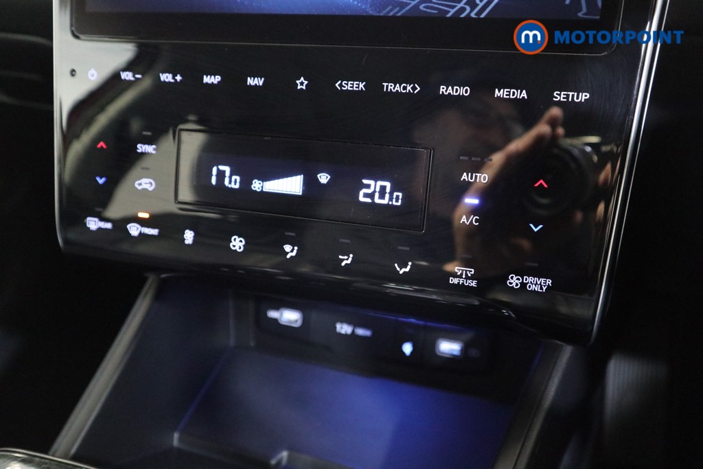 Hyundai Tucson Ultimate Automatic Petrol-Electric Hybrid SUV - Stock Number (1555864) - 7th supplementary image