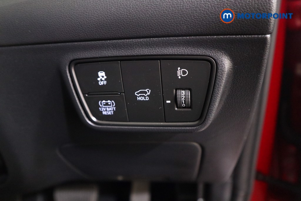 Hyundai Tucson Ultimate Automatic Petrol-Electric Hybrid SUV - Stock Number (1555864) - 10th supplementary image