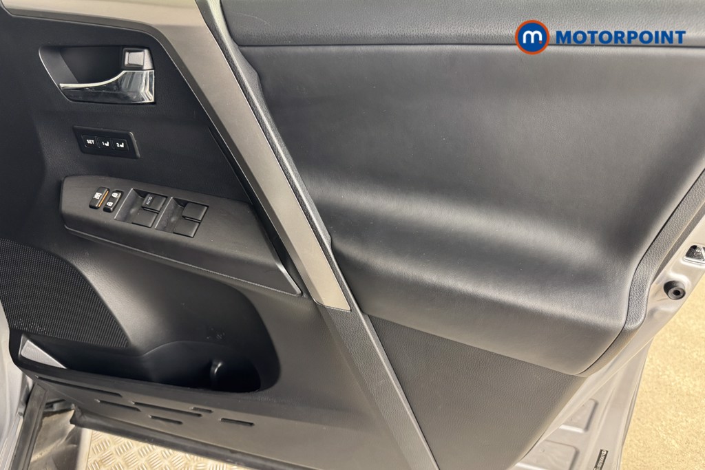Toyota Rav4 Excel Automatic Petrol SUV - Stock Number (1556032) - 15th supplementary image