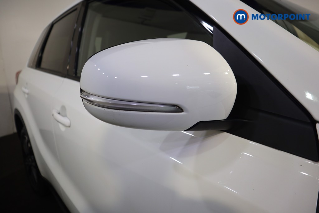 Suzuki Vitara SZ5 Manual Petrol SUV - Stock Number (1556207) - 22nd supplementary image