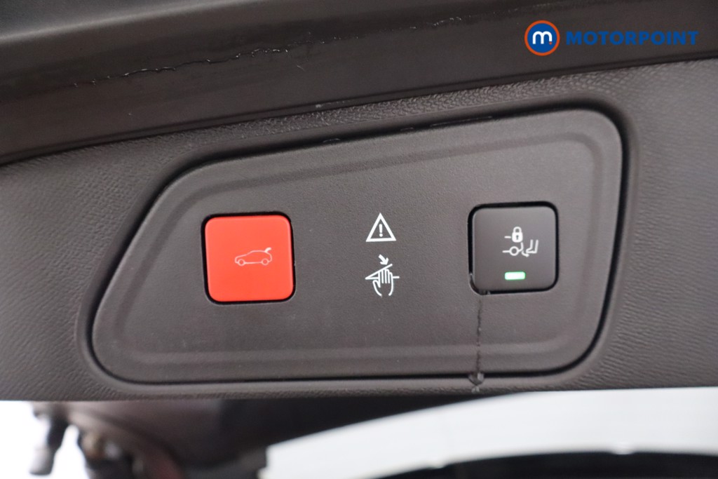 Peugeot 3008 Gt Line Premium Automatic Diesel SUV - Stock Number (1556561) - 31st supplementary image